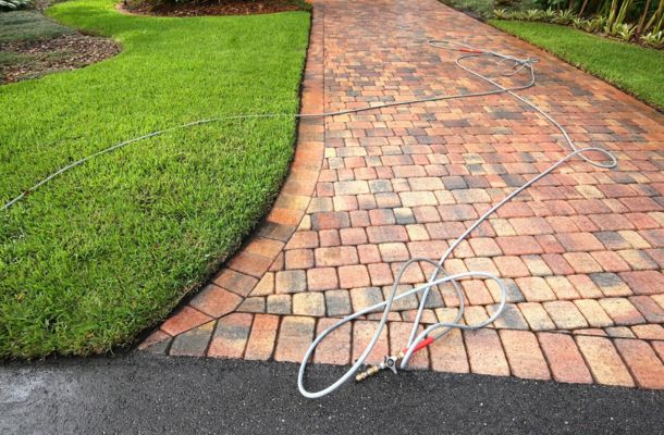 Paver-Cleaning-and-Sealing-in-Sterling-Heights-Michigan
